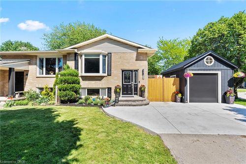 4513 Carriage Road, Beamsville, ON, L3J0C4 | Card Image