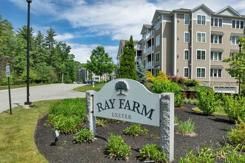 208-24 Willey Creek Rd, Exeter, NH, 03833-8812 | Card Image