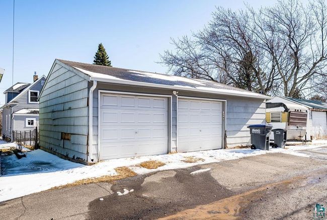 711 E 8 Th St, House other with 3 bedrooms, 2 bathrooms and null parking in DULUTH MN | Image 31
