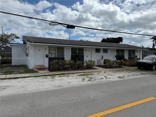 1501 N 22nd Ave, Hollywood, FL, 33020-3027 | Card Image