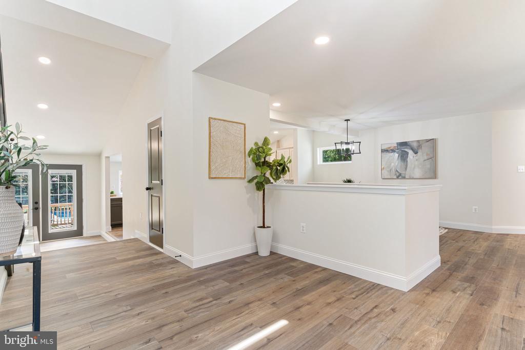 Residential in HUNTINGTOWN 2