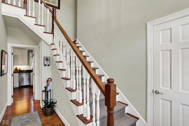 13587 Kensington Pl, Townhouse with 2 bedrooms, 3 bathrooms and null parking in Carmel IN | Image 5