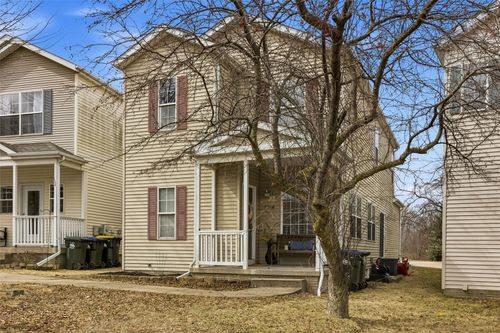 2768 Irving, Iowa City, IA, 52246 | Card Image