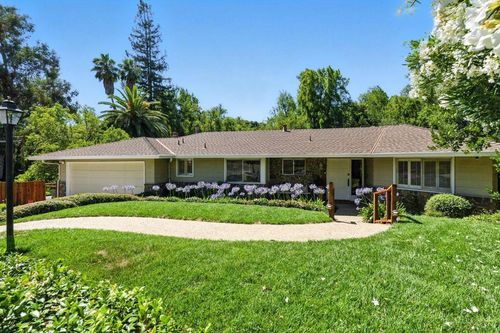 2040 Longden Cir, Los Altos, CA, 94024-6768 | Card Image