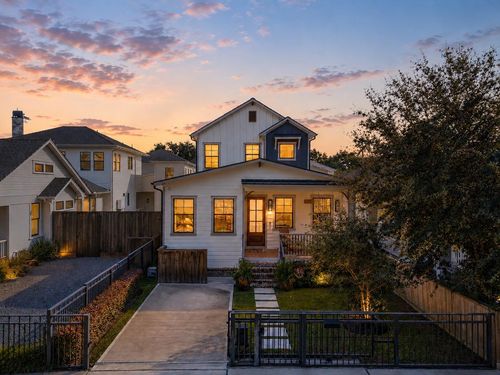 1512 Ashland St, Houston, TX, 77008-4132 | Card Image