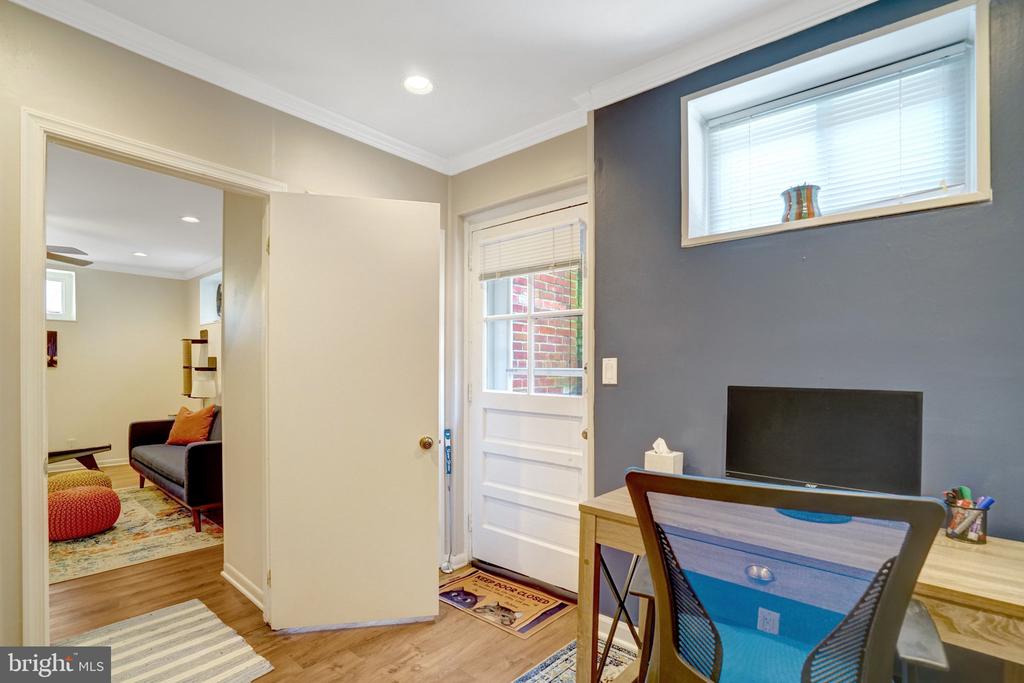 Residential in ARLINGTON 4