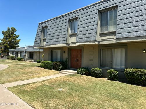 2051 W Elm St, Phoenix, AZ, 85015-3733 | Card Image
