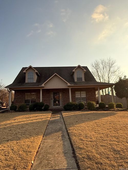3805 Irby Dr, Conway, AR, 72034-7423 | Card Image