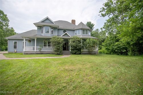 10617 Johnsford Rd Sw, Beach City, OH, 44608-9596 | Card Image