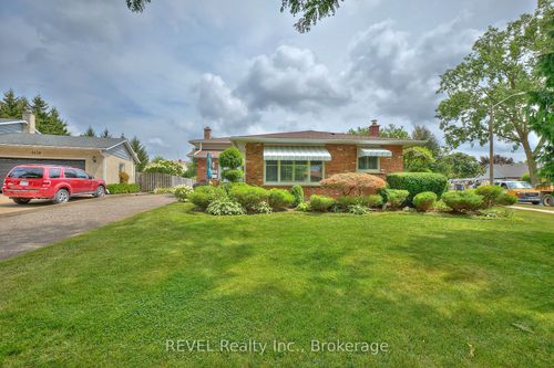 4148 Preston Ave, Niagara Falls, ON, L2H2C5 | Card Image