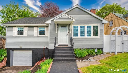 16 Ledger St, Hartford, CT, 06106-3538 | Card Image