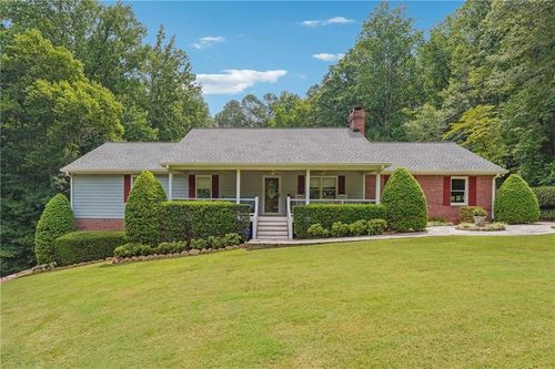 3992 Doc Sams Rd, cumming, GA, 30028-4300 | Card Image