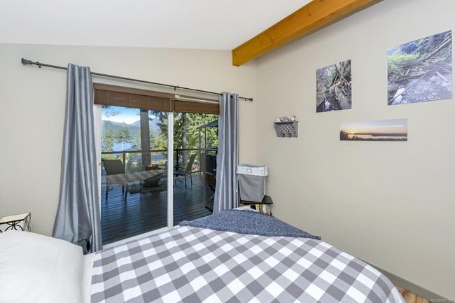 37 - 6574 Baird Rd, House other with 2 bedrooms, 1 bathrooms and 2 parking in Port Renfrew BC | Image 17