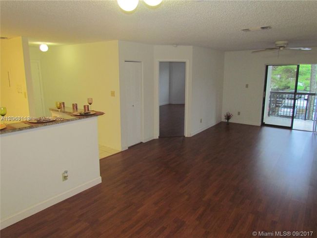 APT-201 - 11245 W Atlantic Blvd, Condo with 3 bedrooms, 2 bathrooms and null parking in Coral Springs FL | Image 5