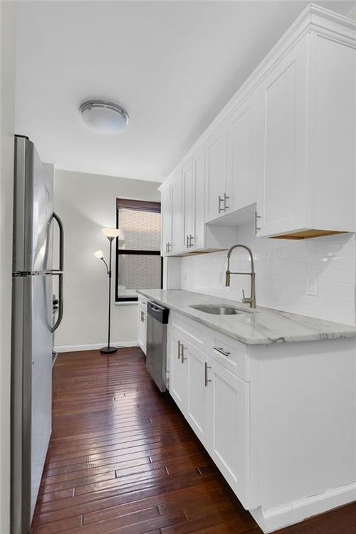 apt-2a-1494 Ocean Ave, Brooklyn, NY, 11230-4575 | Card Image
