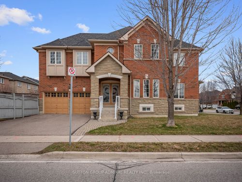450 Pleasant Ridge Ave, Thornhill, ON, L4J8X2 | Card Image