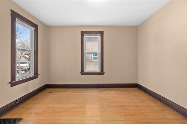 Main floor bedroom | Image 9