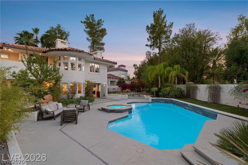 2233 Versailles Ct, Henderson, NV, 89074-5304 | Card Image