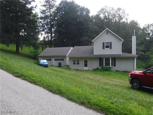 36876 Township Road 68a, Dresden, OH, 43821-9612 | Card Image