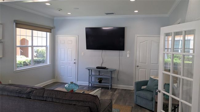 Clubhouse | Image 39