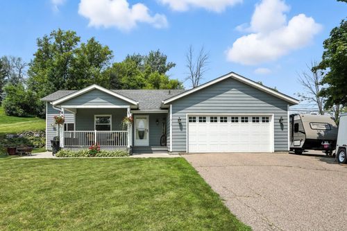 513 Lewis Ave N, Watertown, MN, 55388-4588 | Card Image