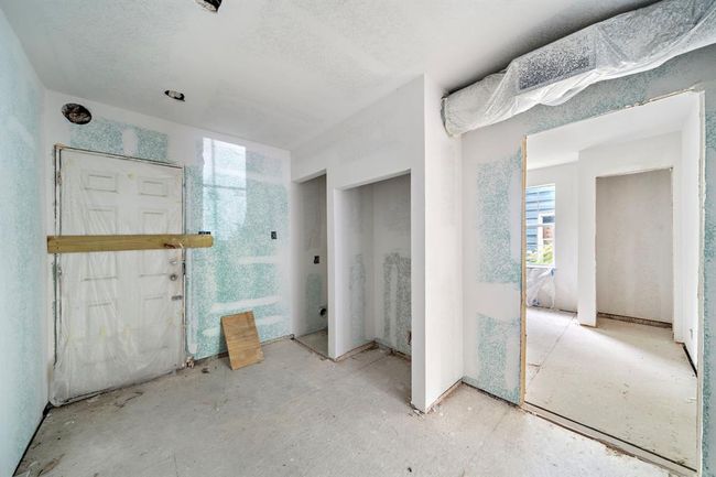 1-8 - 2401 Sampson St, Home with 0 bedrooms, 0 bathrooms and null parking in Houston TX | Image 6