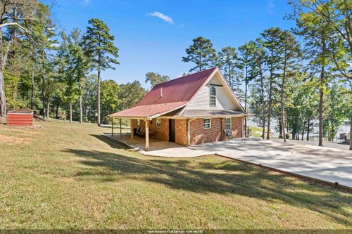 882 York Dr, Rogersville, AL, 35652-7105 | Card Image