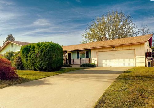 316 W 21st Ave, Kennewick, WA, 99337-4914 | Card Image