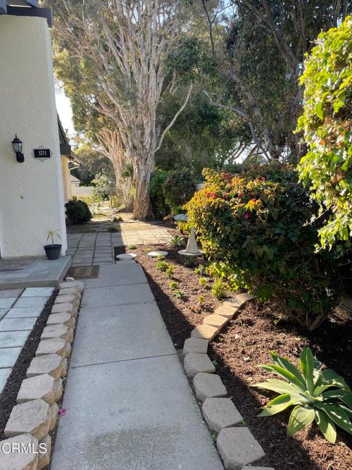 5211 Teton Ln, Ventura, CA, 93003-6477 | Card Image