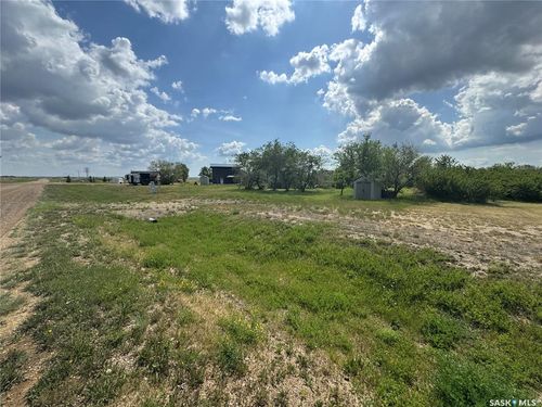 11 Sandy Road, Diefenbaker Lake, SK, S0H1T0 | Card Image