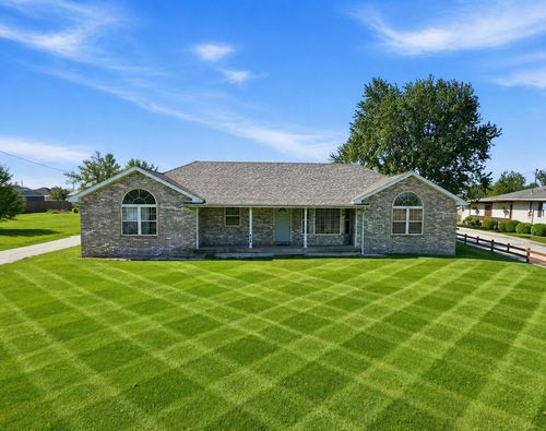 418 W Martin St, Cairo, MO, 65239-1010 | Card Image