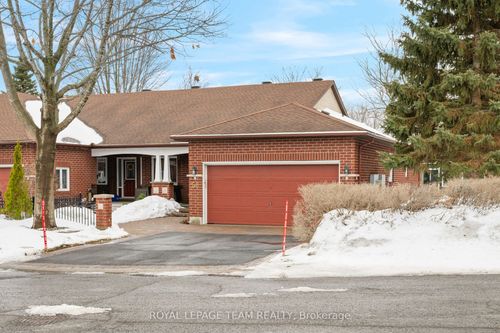 56 Coulson Crt, Kanata, ON, K2K2X9 | Card Image