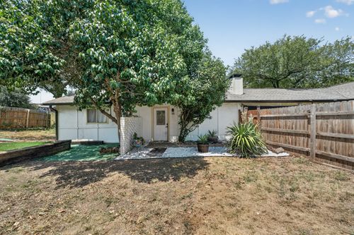 1628 Royal Hill Dr, Austin, TX, 78741-5539 | Card Image