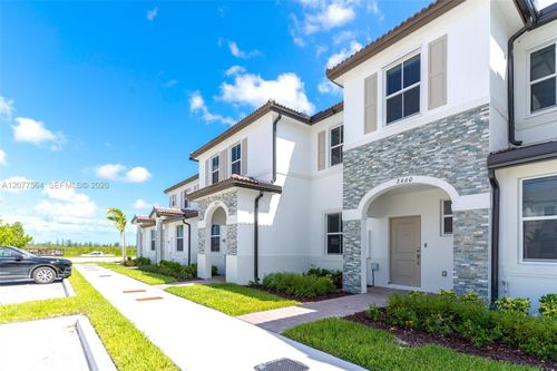 2660 Se 28th St, Homestead, FL, 33035-2656 | Card Image