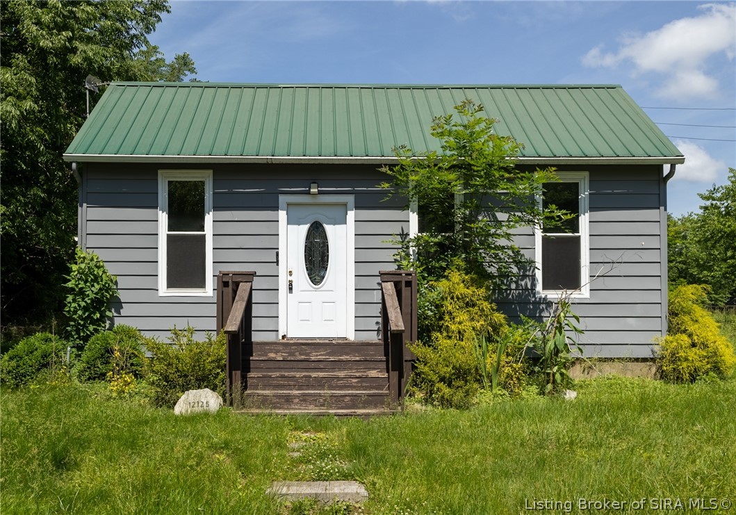 Residential in Mauckport
