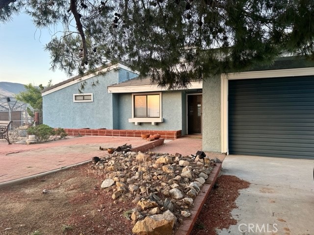 Sierra Hwy, Santa Clarita, CA 91390