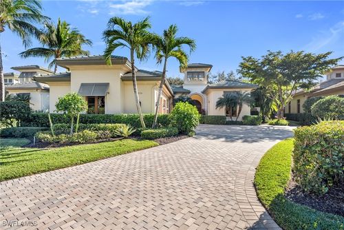 28724 La Caille Dr, NAPLES, FL, 34119-0924 | Card Image