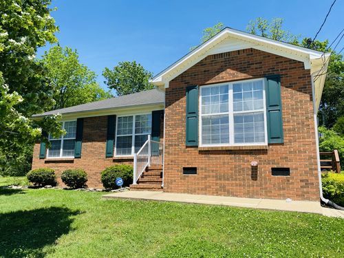 828 Mulberry Dr, Columbia, TN, 38401-2296 | Card Image