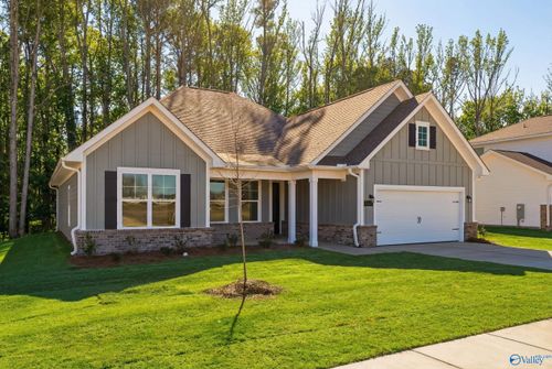 214 Hibiscus Dr, Hazel Green, AL, 35750-2501 | Card Image