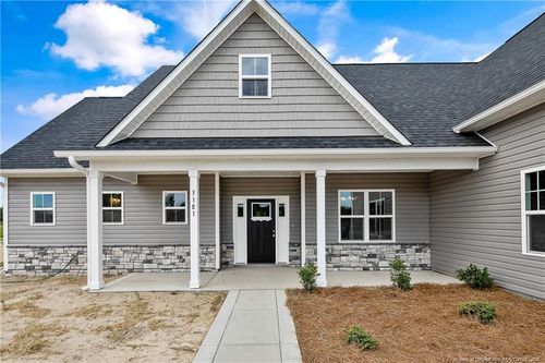 10946 Ramsey St, Linden, NC, 28356-8950 | Card Image