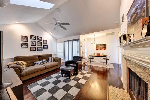 apt-608-6220 Bentwood Trl, Dallas, TX, 75252-5153 | Card Image