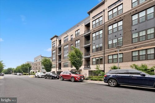 unit-103-2320 Field Point Rd, HERNDON, VA, 20171-5430 | Card Image