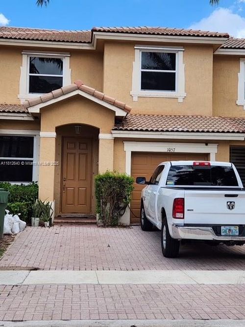 1057 Ne 42nd Ave, Homestead, FL, 33033-5903 | Card Image