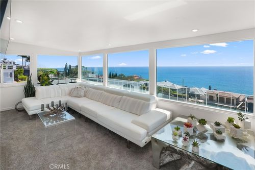32082 Coast Hwy, Laguna Beach, CA, 92651-6823 | Card Image