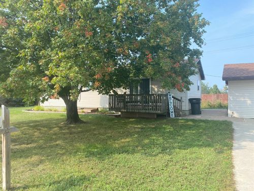 135 Robertson Dr Nw, Bemidji, MN, 56601-5849 | Card Image