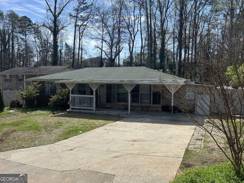 935 Slash Pine Rd, Forest Park, GA, 30297-4126 | Card Image