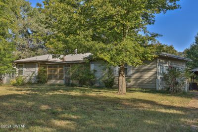 228 Trenton Highway, House other with 3 bedrooms, 2 bathrooms and 1 parking in Milan TN | Image 1