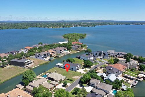 W29034 Wennmohs Pl, Horseshoe Bay, TX, 78657 | Card Image