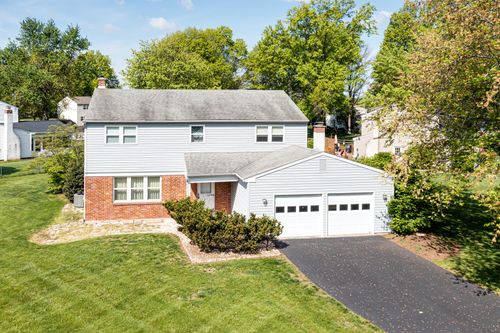 800 Maxwell Pl, LANSDALE, PA, 19446-5521 | Card Image