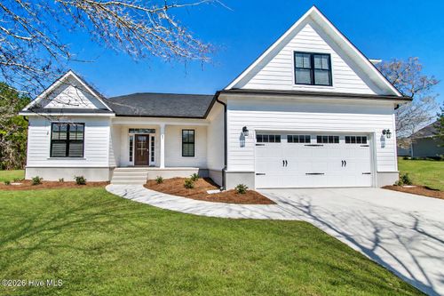 122 Oak Rd, Lake Waccamaw, NC, 28450 | Card Image